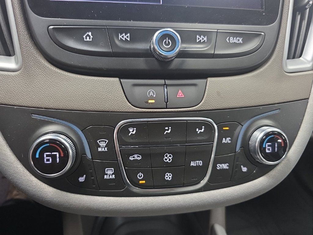 Certified 2023 Chevrolet Malibu LT FWD image 30