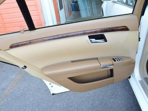 Used 2007 Mercedes-Benz S 550 image 47