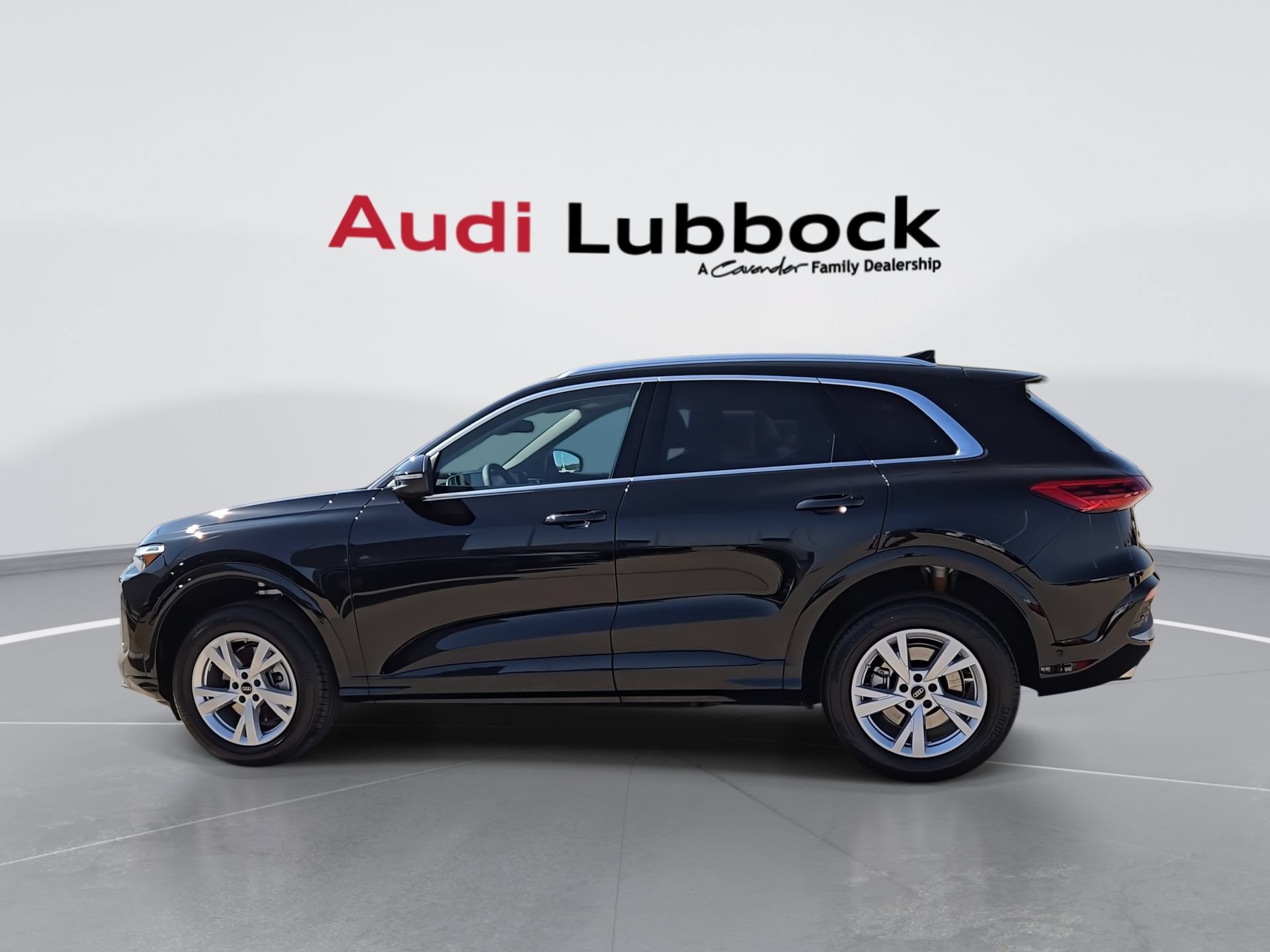 New 2026 Audi Q5 Premium AWD/4WD image 6