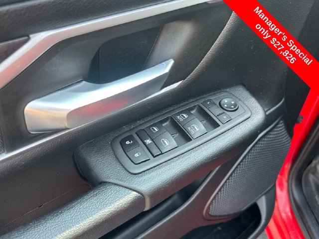 Used 2022 RAM 1500 Big Horn AWD/4WD image 13