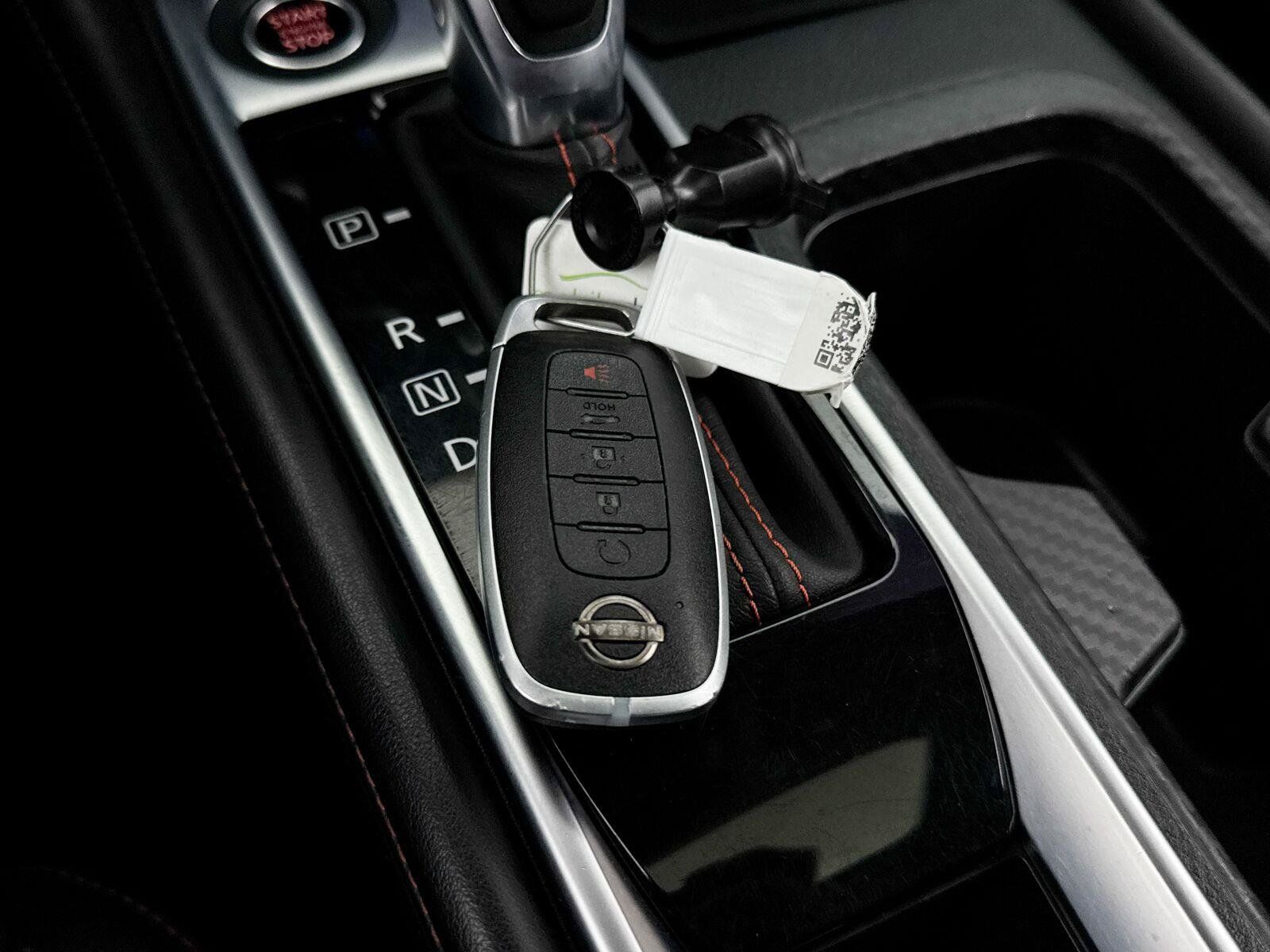 Used 2024 Nissan Sentra SR w/ SR Premium Package FWD image 38
