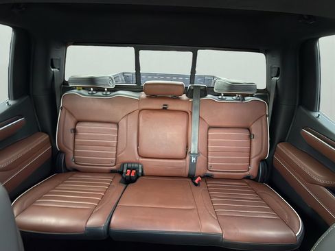Used 2025 GMC Sierra 1500 Denali Ultimate AWD/4WD image 26