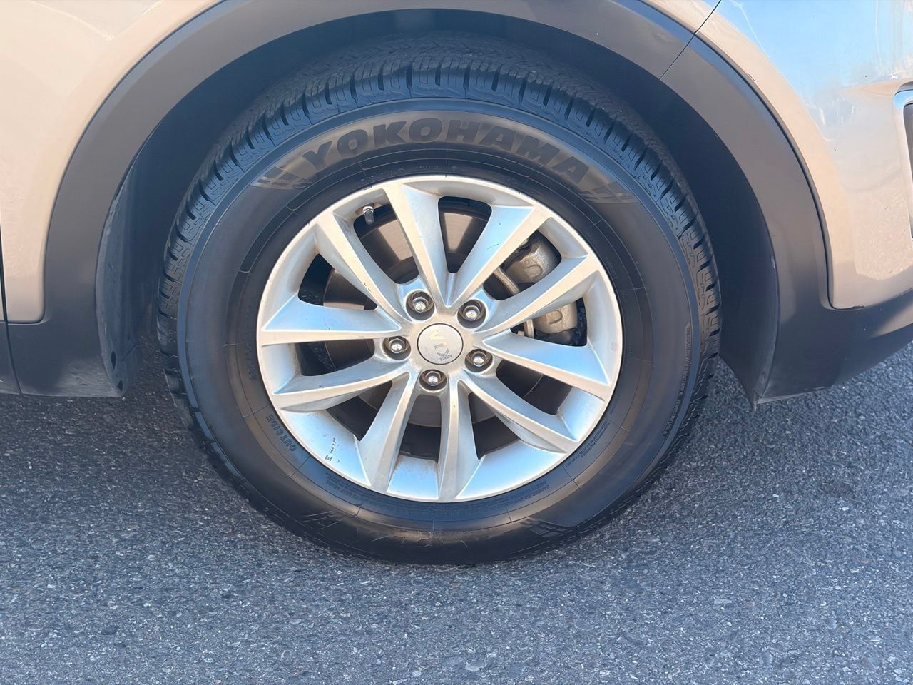 Used 2017 Kia Sorento FWD image 8