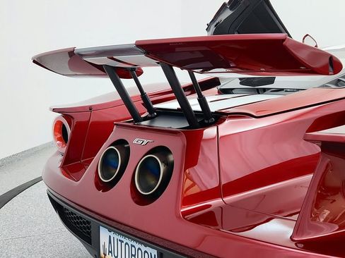 Used 2019 Ford GT image 39