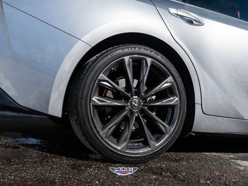 Used 2022 Lexus IS 350 F Sport image 11