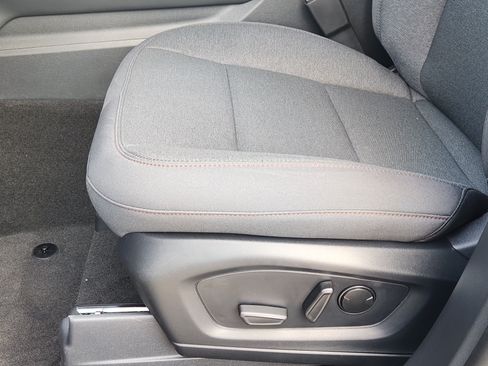 New 2026 Ford Explorer Active RWD image 18