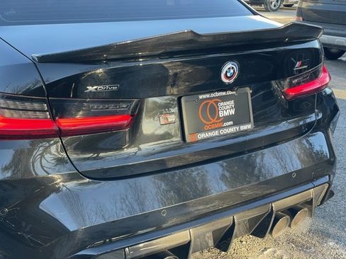 Used 2023 BMW M3 Competition w/ M Carbon Exterior Package image 29