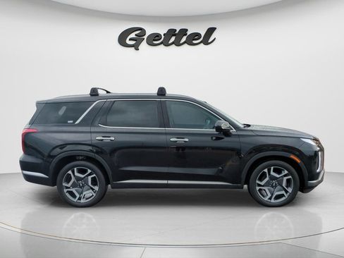 Used 2024 Hyundai Palisade Limited FWD image 4