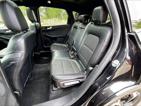 Certified 2023 Ford Escape ST-Line Select w/ Tech Pack #2 AWD/4WD image 25
