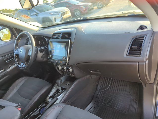Used 2023 Mitsubishi Outlander Sport SE AWD/4WD image 25