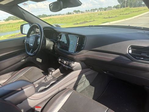 Used 2024 Dodge Durango GT AWD/4WD image 14