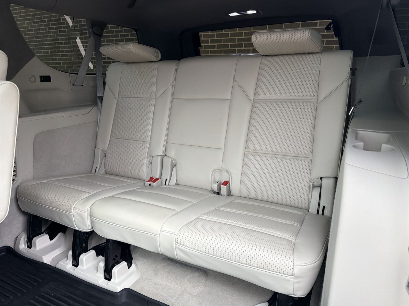 Used 2024 Cadillac Escalade ESV Sport Platinum AWD/4WD image 25