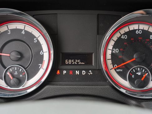 Used 2018 Dodge Grand Caravan SE w/ UConnect Hands-Free Group FWD image 28