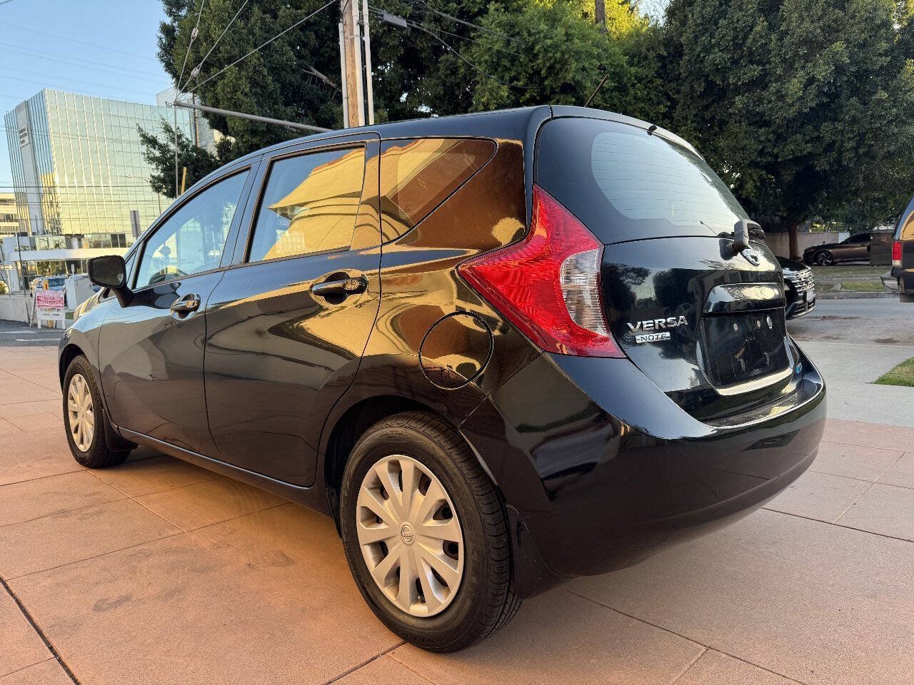 Used 2015 Nissan Versa Note S Plus FWD image 5