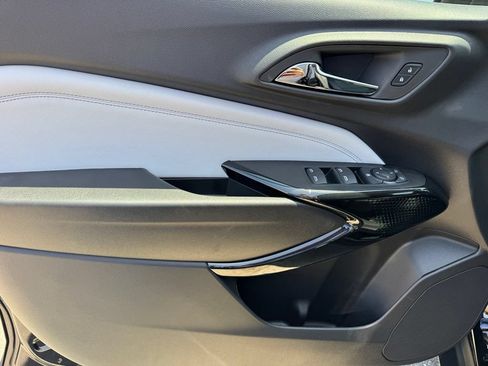 New 2026 Chevrolet Trax LT w/ Midnight Edition FWD image 16