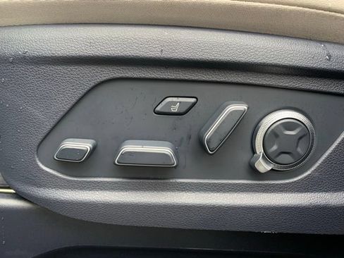Certified 2025 Hyundai Palisade Calligraphy AWD/4WD image 18