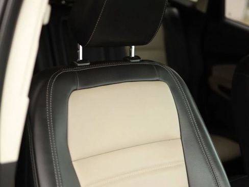 Used 2019 Ford Escape SEL AWD/4WD image 49