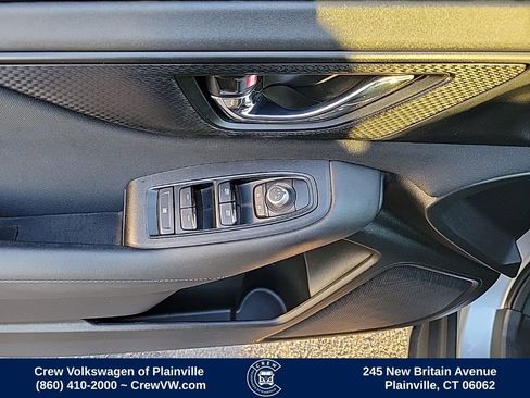 Used 2023 Subaru Outback Premium image 39