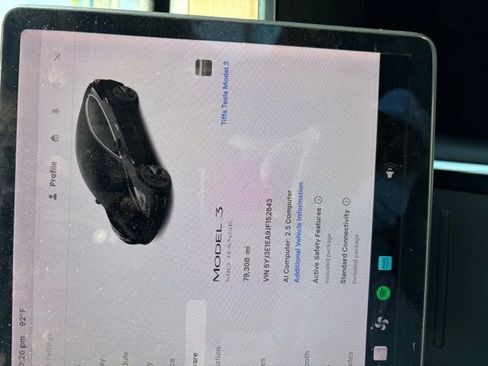 Used 2018 Tesla Model 3 Mid Range RWD image 23