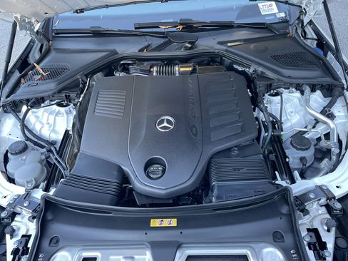 Certified 2024 Mercedes-Benz E 450 E 450 4MATICﾮ Sedan image 51