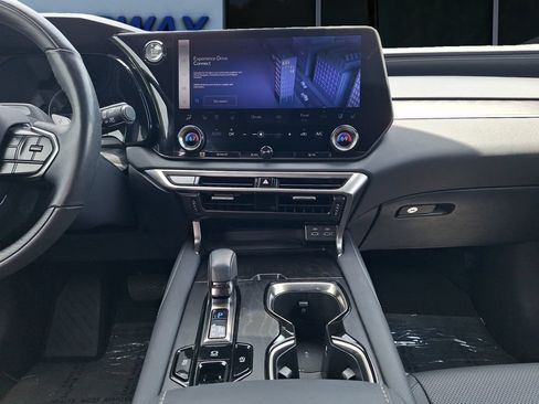 Used 2024 Lexus RX 350 Premium w/ Convenience Package FWD image 19