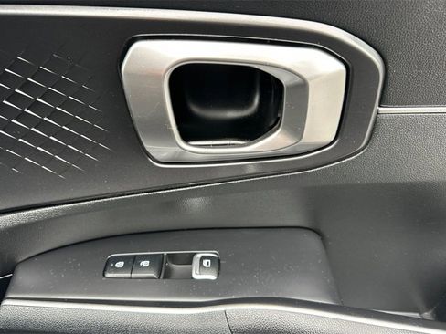 Used 2022 Kia Sorento LX image 20