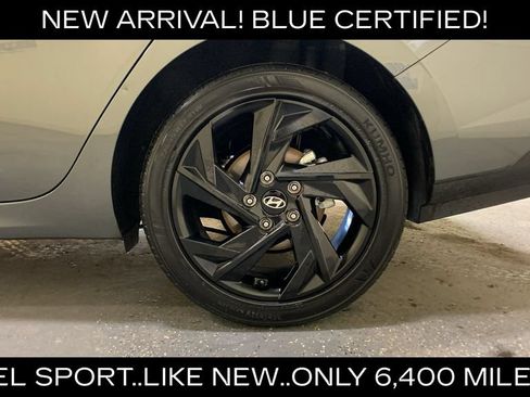Used 2026 Hyundai Elantra Sport FWD image 17