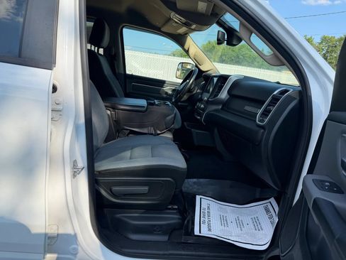Used 2019 RAM 1500 Big Horn AWD/4WD image 11
