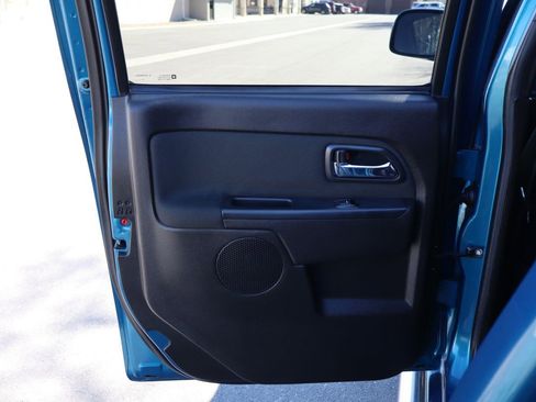 Used 2011 GMC Canyon SLE image 23