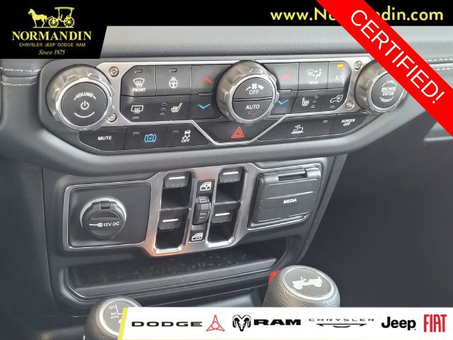 Certified 2025 Jeep Wrangler Unlimited Sahara AWD/4WD image 11