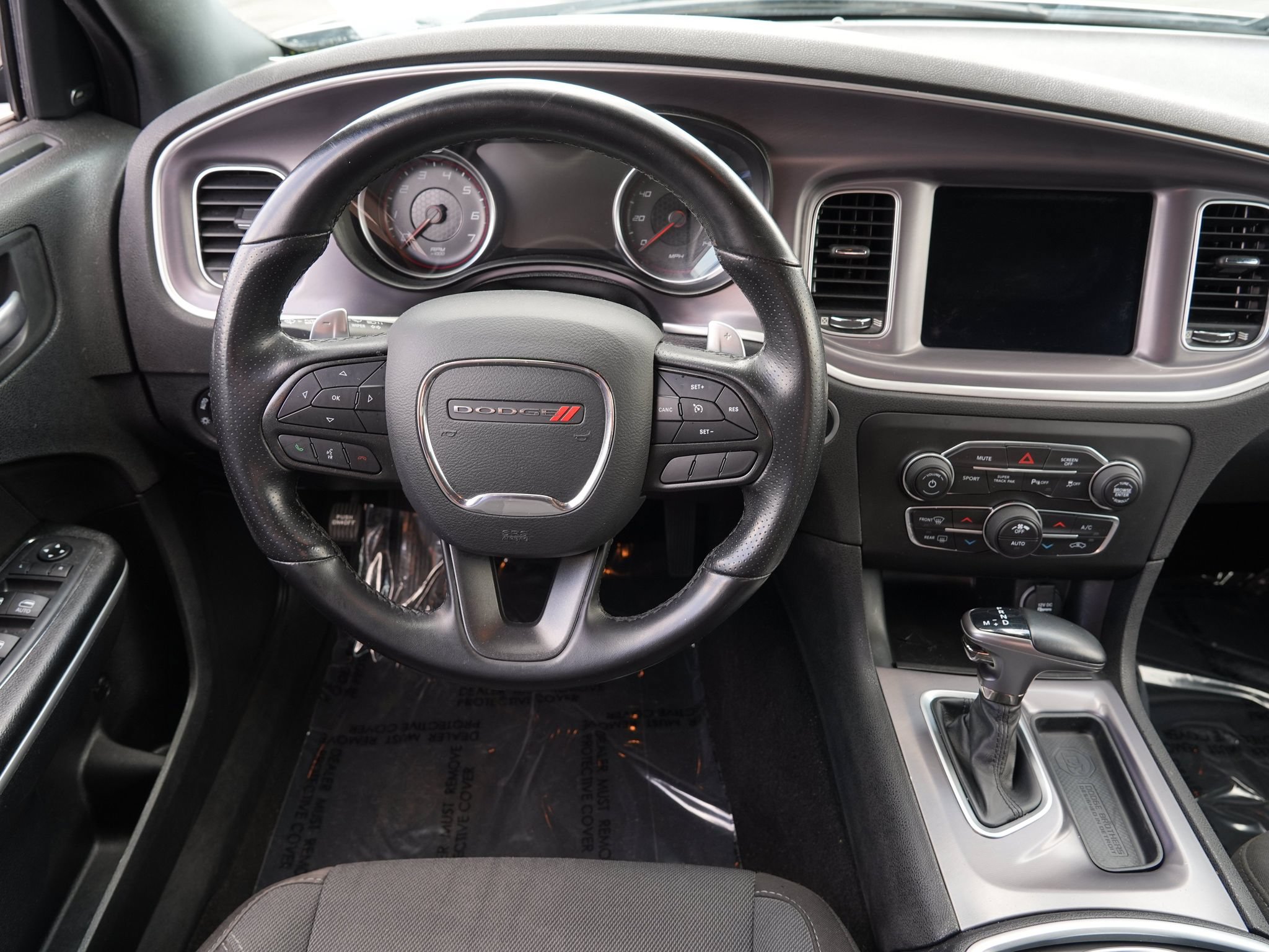 Used 2020 Dodge Charger SXT AWD/4WD image 21