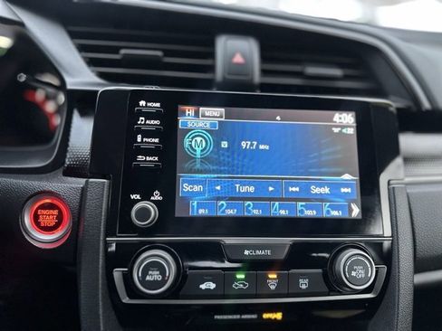 Used 2021 Honda Civic Sport image 11