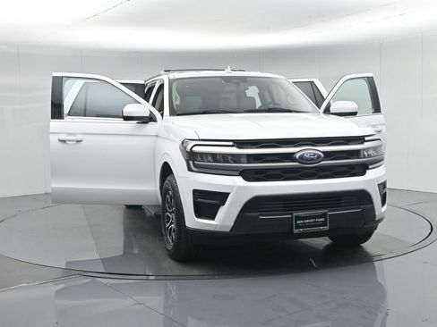 Certified 2024 Ford Expedition Max XLT image 37