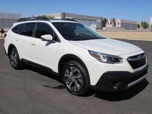 Used 2021 Subaru Outback Limited XT AWD/4WD image 4