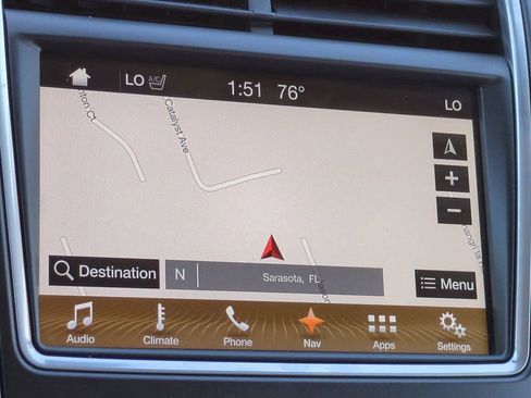 Used 2017 Lincoln MKX Reserve w/ Driver Assistance Package image 22