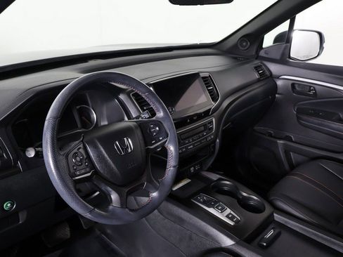 Used 2022 Honda Pilot TrailSport image 32