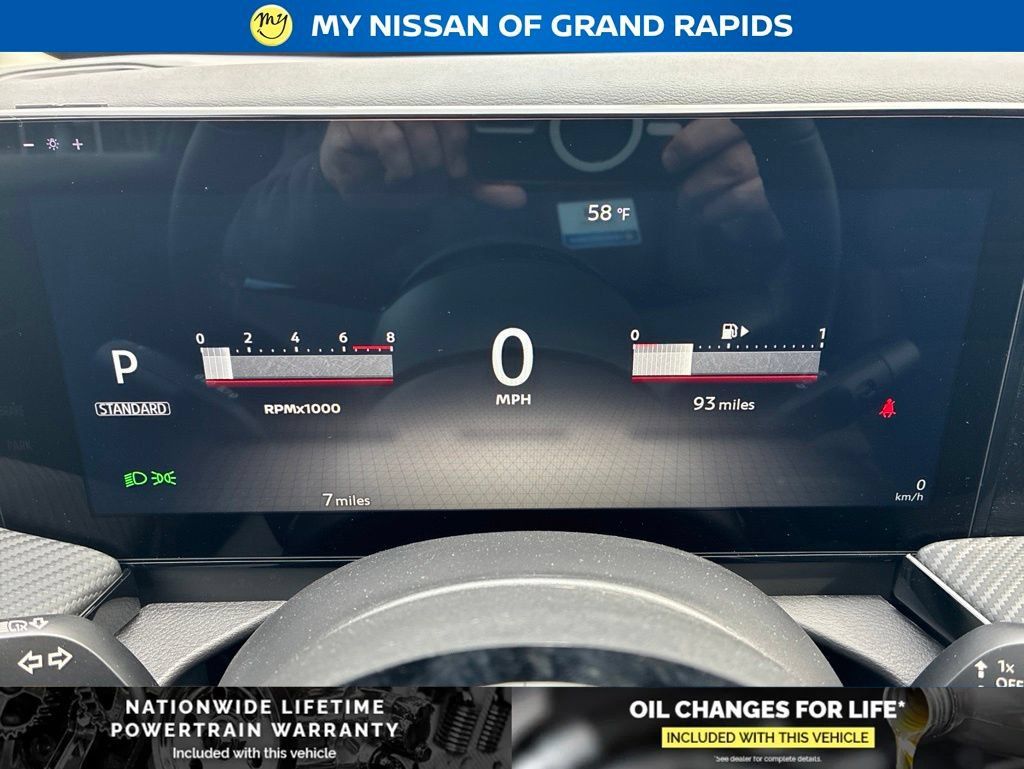 New 2026 Nissan Kicks SR AWD/4WD image 13