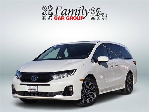 Used 2025 Honda Odyssey Elite image 1