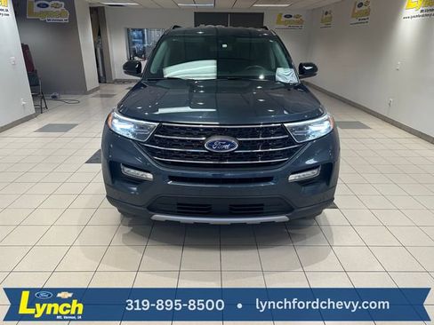 Used 2024 Ford Explorer XLT w/ Equipment Group 202A AWD/4WD image 29