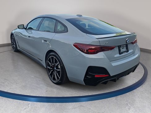 New 2026 BMW i4 xDrive40i w/ M Sport Package AWD/4WD image 7