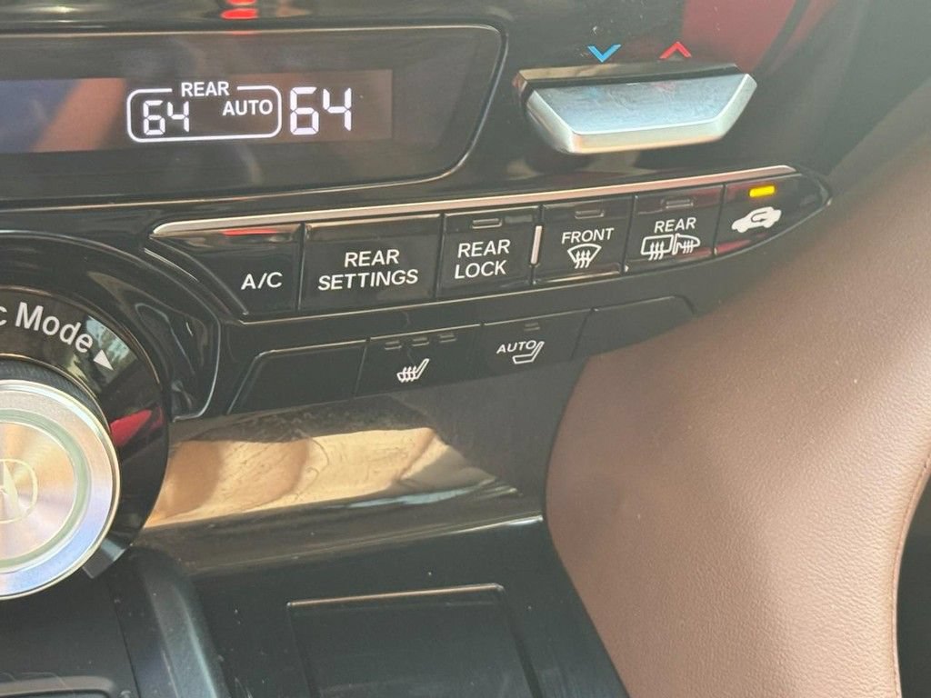 Certified 2024 Acura MDX w/ Technology Package AWD/4WD image 29