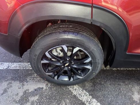 Used 2023 Chevrolet TrailBlazer LT image 21