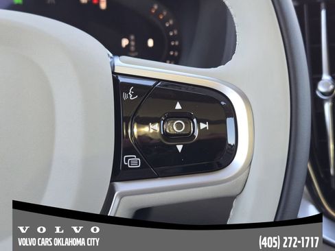 New 2026 Volvo XC90 B6 Ultra image 28