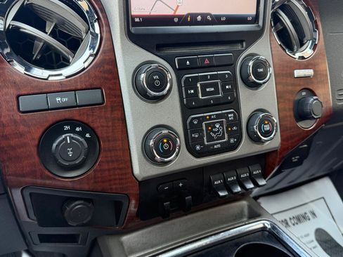 Used 2014 Ford F250 King Ranch w/ Snow Plow Prep Package AWD/4WD image 24