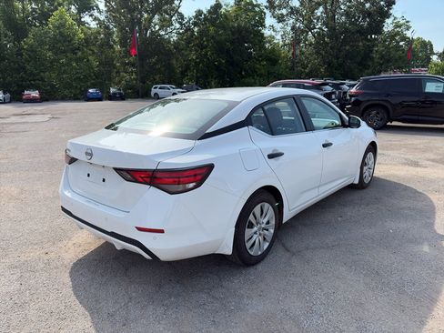 Used 2025 Nissan Sentra S FWD image 4