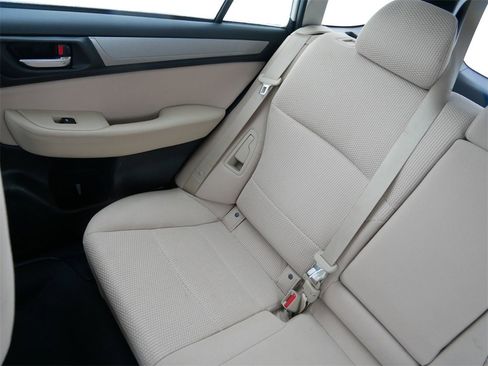 Used 2019 Subaru Outback 2.5i Premium w/ Popular Package #2 image 17