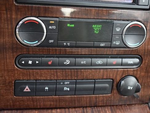 Used 2009 Ford Taurus Limited AWD/4WD image 29