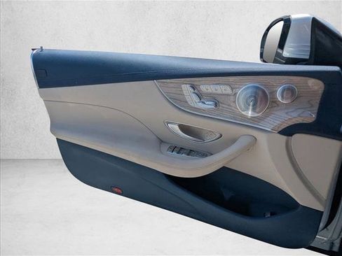 Used 2020 Mercedes-Benz E 450 Cabriolet image 12