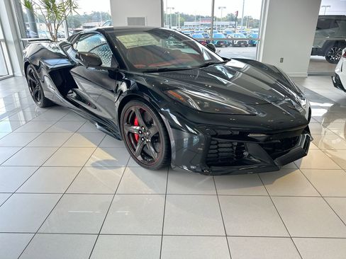 New 2025 Chevrolet Corvette Z06 image 2