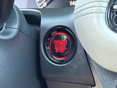 Used 2024 Honda HR-V EX-L image 18